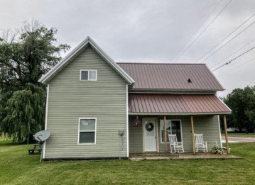 217 Mill St, Union Center, WI 53968