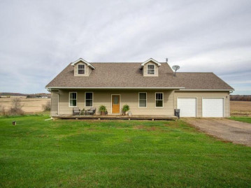 1884 3rd Avenue, Chetek, WI 54728