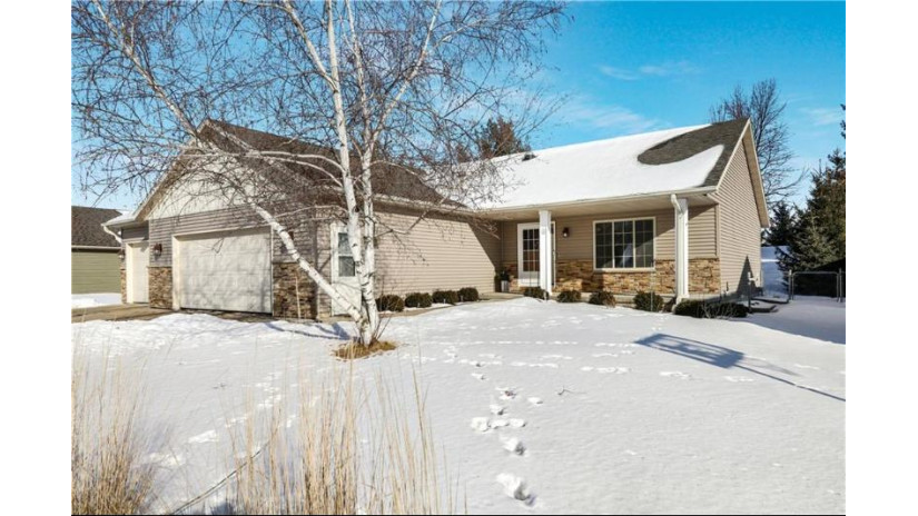 311 Brookshire Court Altoona, WI 54720 by C21 Affiliated $339,900