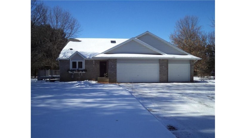104 Canterbury Road Eau Claire, WI 54701 by Cunningham Realty Group Wi $399,500