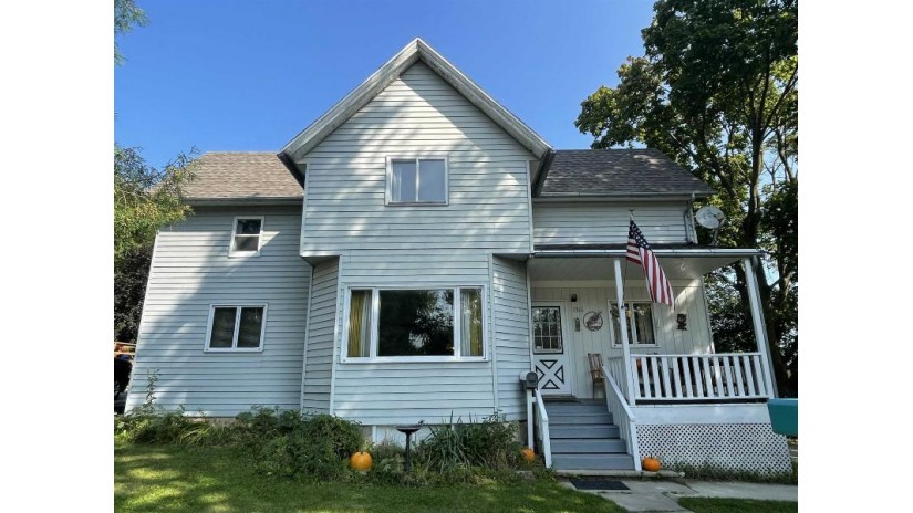 1316 Wisconsin Avenue New Holstein, WI 53061 by Exit Elite Realty $159,000