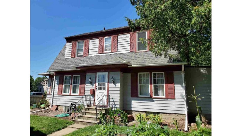 621 S Lafayette Street Shawano, WI 54166-2813 by Coldwell Banker Real Estate Group $149,900