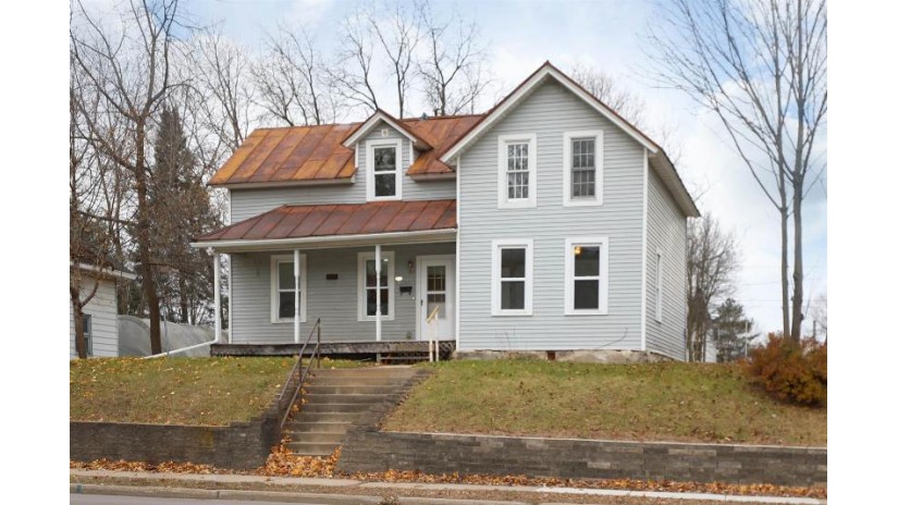 242 S Main Street Clintonville, WI 54929 by Coldwell Banker Real Estate Group $89,000