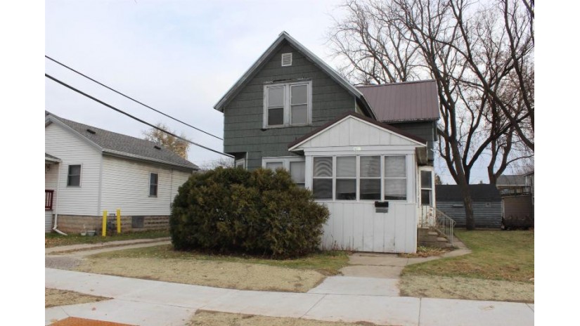 401 Doty Street Fond Du Lac, WI 54935 by Klapperich Real Estate, Inc. $89,900