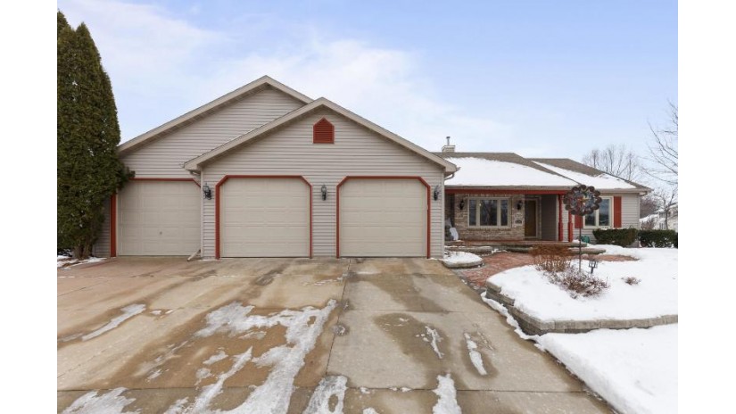 1709 E Bayberry Street Appleton, WI 54915-5609 by Century 21 Ace Realty $364,900