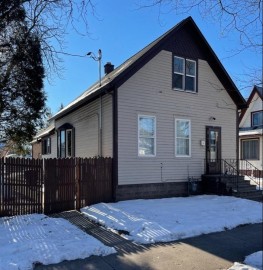 1344 Cherry Street, Green Bay, WI 54301-4334