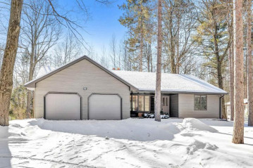 3449 Blackberry Lane, Suamico, WI 54313