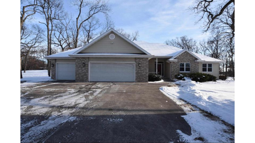 1830 Crown Drive Utica, WI 54904 by Re/Max On The Water $424,900