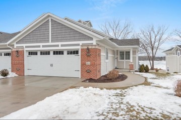 2621 Bay Harbor Circle 4, Ashwaubenon, WI 54304