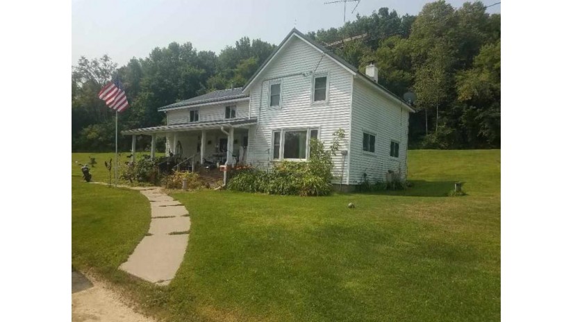 E4203 Little Brook Dr Washington, WI 53937 by Gavin Brothers Auctioneers Llc $825,000