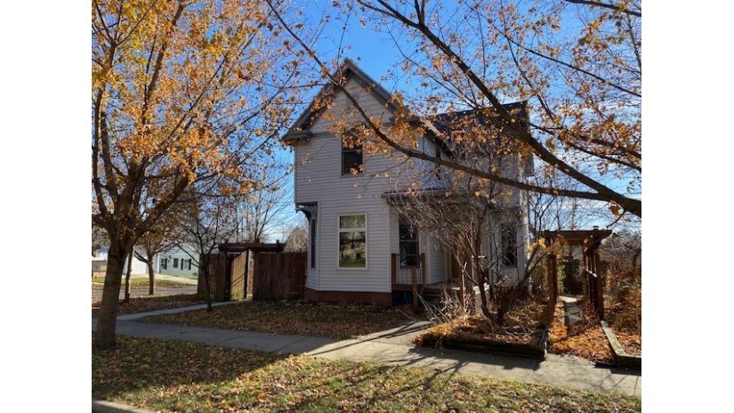 2000 17th St Monroe, WI 53566 by First Weber Hedeman Group $174,500