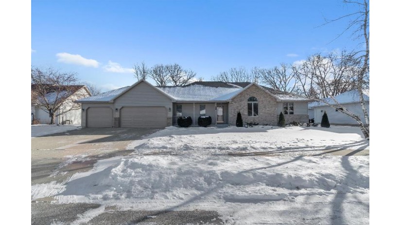 4516 Pendleton Ct Janesville, WI 53563 by Century 21 Affiliated $384,900