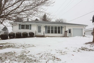 721 Beetown Rd, Lancaster, WI 53813