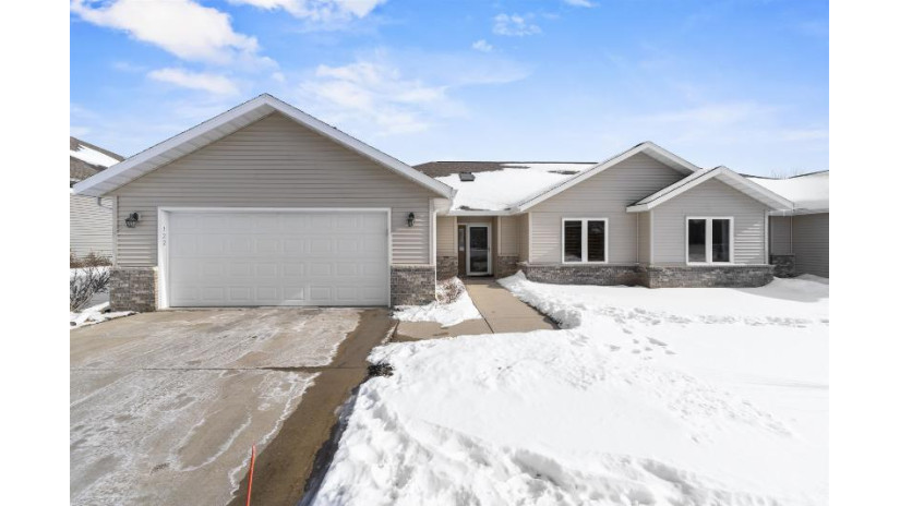 122 Jennifer Cir Mount Horeb, WI 53572 by Mhb Real Estate $299,000