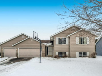 145 Pintail Dr, Hammond, WI 54015