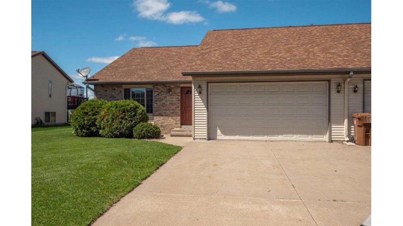 5780 Sandpiper Drive Stevens Point, WI 54481 by Kpr Brokers, Llc $219,900