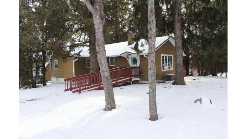 600 Pine Street Athens, WI 54411 by Dixon Greiner Realty, Llc $159,900