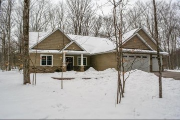 8375 Maple Valley Dr, Fish Creek, WI 54212