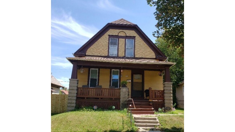 3836 N 10th St Milwaukee, WI 53206 by Ogden & Company, Inc. $69,900