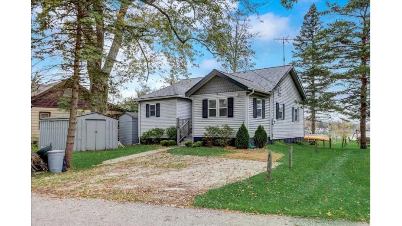 24312 Peninsula Dr Dover, WI 53139 by EXP Realty, LLC~MKE $399,900