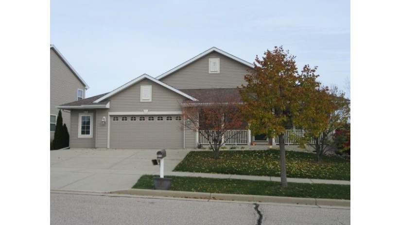 6815 154th Ave Kenosha, WI 53142 by RE/MAX ELITE - office@maxelite.com $384,978