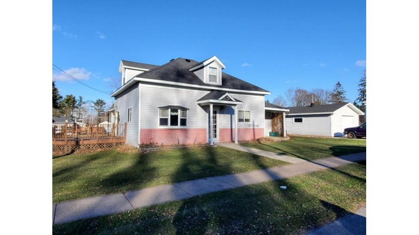 142 E Clark St Alma Center, WI 54611 by Cunningham Realty Group WI $119,900