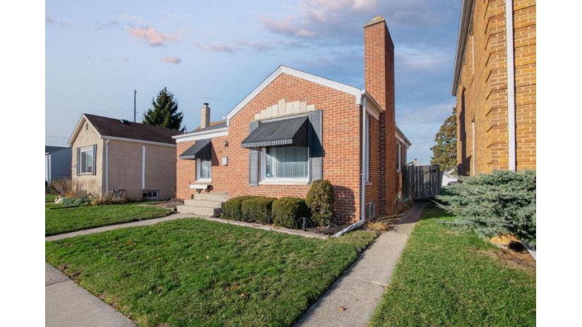 1308 Walton Ave Racine, WI 53402 by Berkshire Hathaway Home Services Epic Real Estate $144,900