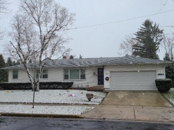 607 13th Ave, Union Grove, WI 53182-1217