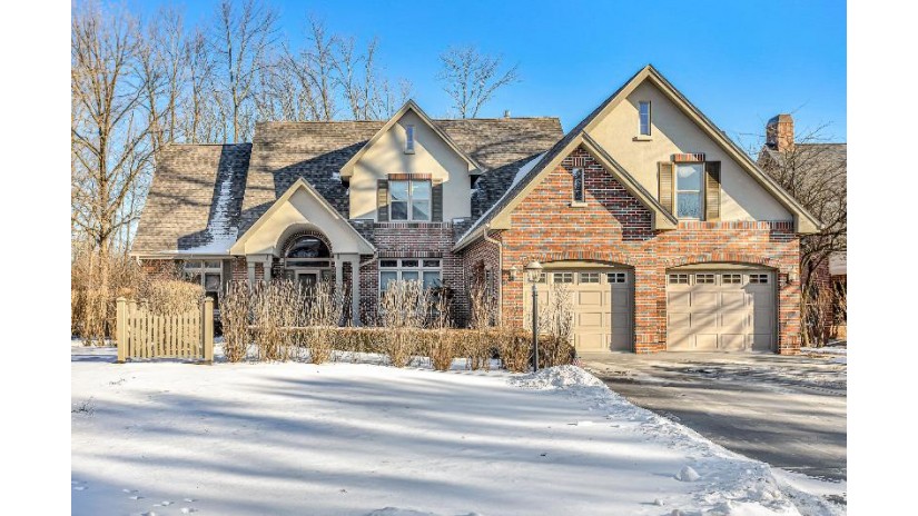 828 Briarwood Ct Kohler, WI 53044 by Keller Williams Empower $589,000