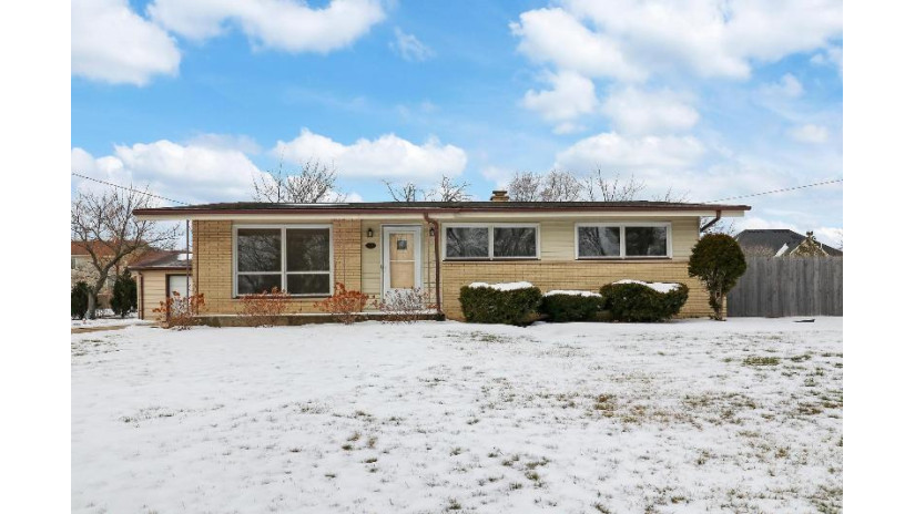 1310 52nd Ave Somers, WI 53144 by Berkshire Hathaway Home Services Epic Real Estate $279,900