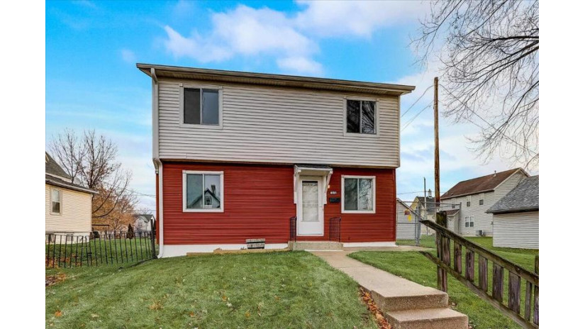 1918 N 20th St Milwaukee, WI 53205 by Midwest Homes $154,900