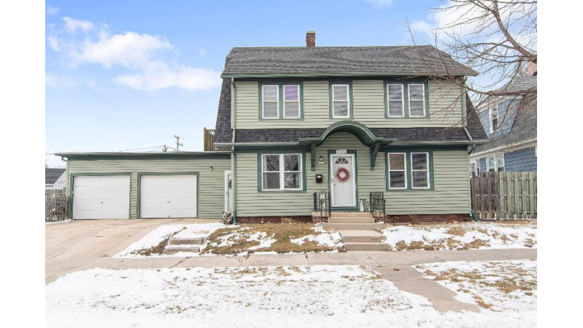 1222 Huron Ave Sheboygan, WI 53081 by Pleasant View Realty, LLC $179,900