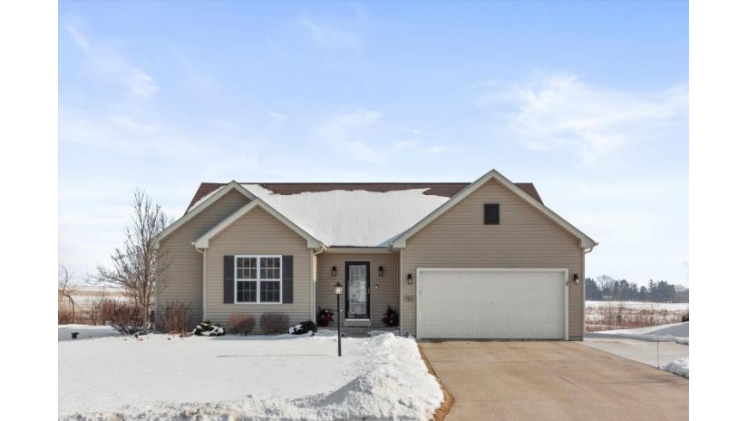 N8010 Preserve Park Dr Ixonia, WI 53036 by Lake Country Home Realty LLC $364,900