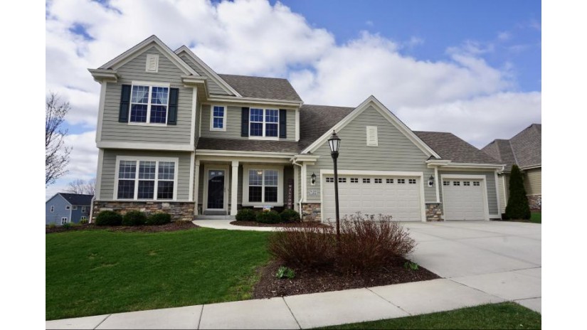 N108W12641 Coneflower Cir Germantown, WI 53022 by Milwaukee Flat Fee Homes $549,900