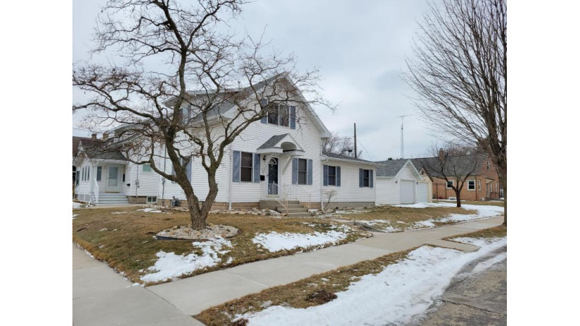 1903 Fairmont St Manitowoc, WI 54220 by Coldwell Banker Real Estate Group~Manitowoc $126,500