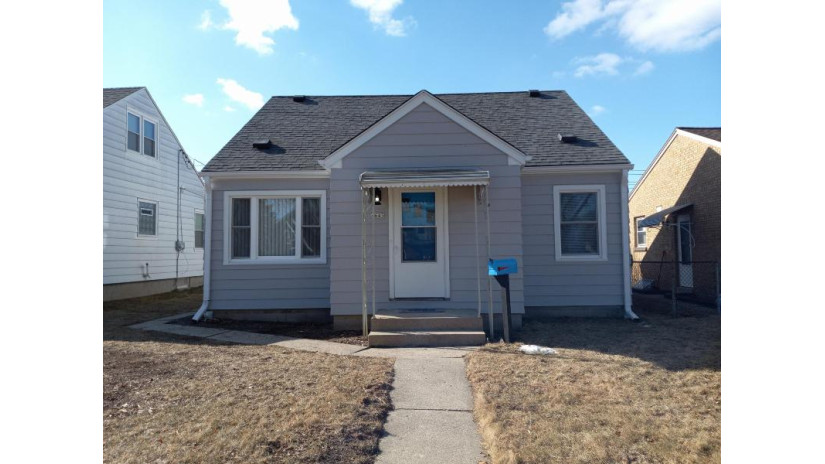 4645 N 68th St Milwaukee, WI 53218 by Premier Point Realty LLC $179,900