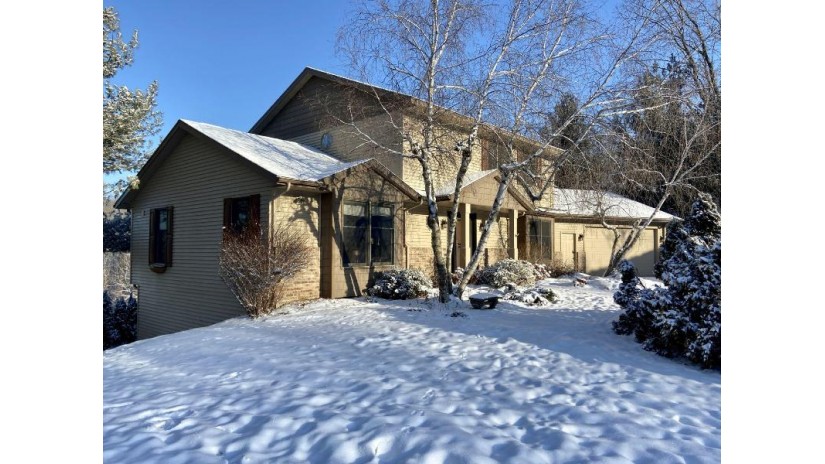 N5011 Oakview Dr Hamilton, WI 54669 by La Crosse by Owner, LLC $599,900