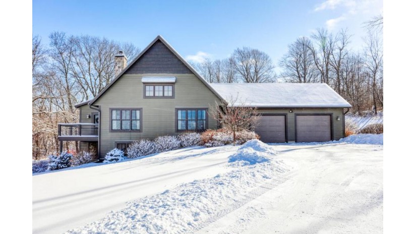 4456 Knoebl Way Polk, WI 53086 by EXP Realty, LLC~MKE $789,900