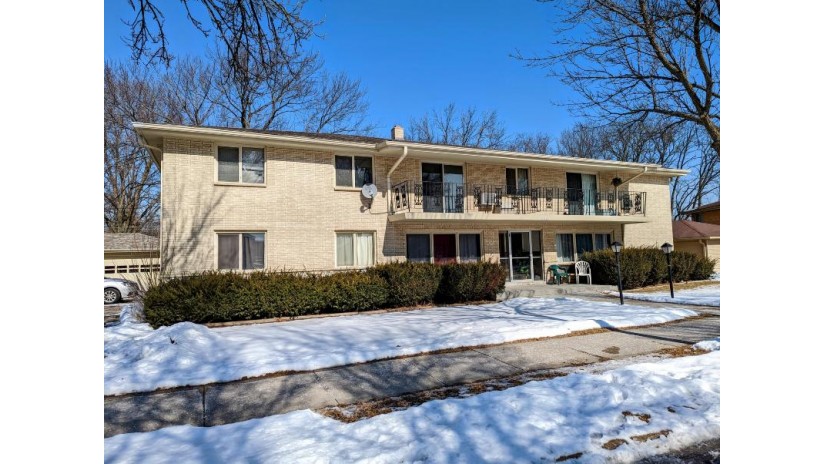 10112 W Sharon Ln Milwaukee, WI 53225 by MKE Realty Group LLC $530,000