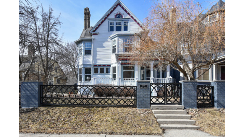 2719 N Farwell Ave Milwaukee, WI 53211 by Shorewest Realtors $625,000