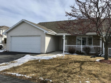 1529 Willowbrook Ct 19, Sheboygan, WI 53081-3091