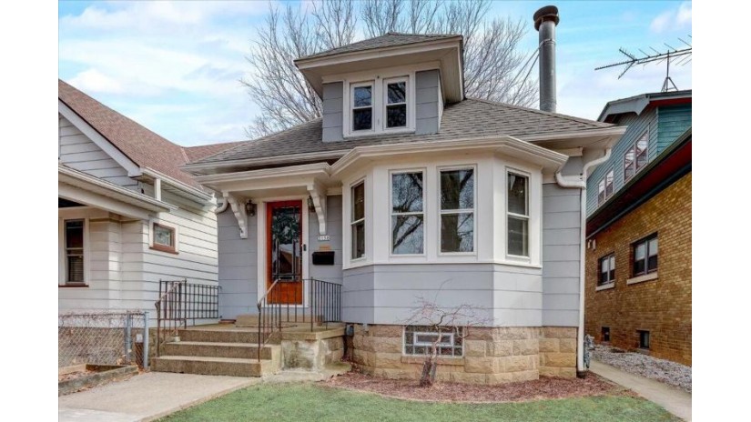 3158 S Pine Ave Milwaukee, WI 53207 by Corcoran Realty & Co $338,500
