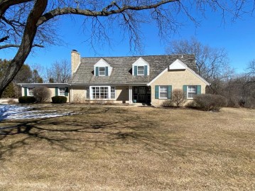 1433 Valley View Dr, Mount Pleasant, WI 53405-1742