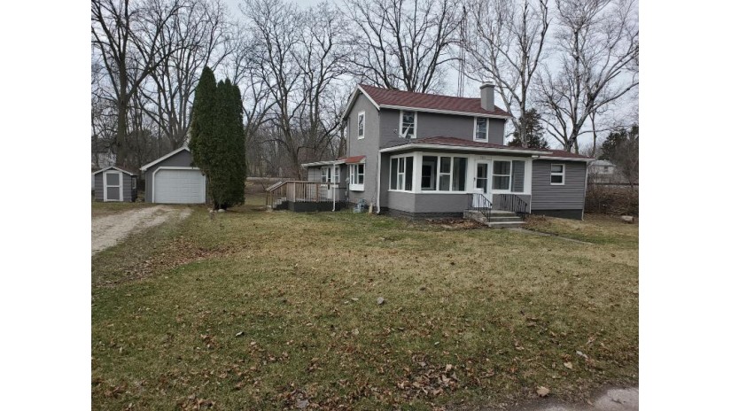 506 S Third St Delavan, WI 53115 by Hibl's Real Estate Sales, Inc. $159,000