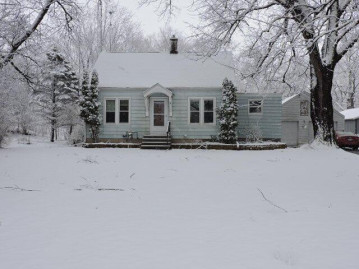 N2494 Rock River Rd, Koshkonong, WI 53538