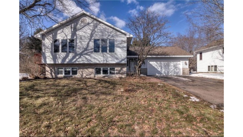 936 Windsor Forest Drive Altoona, WI 54720 by Keller Williams Realty Diversified $305,000