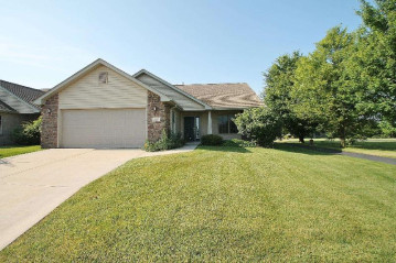 6529 KRISTINE'S WAY, South Beloit, IL 61080