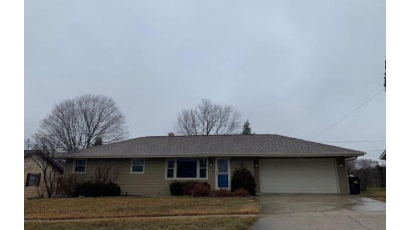 423 W 1st Street Stillman Valley, IL 61084 by Berkshire Hathaway Homeservices Starck Re $169,900