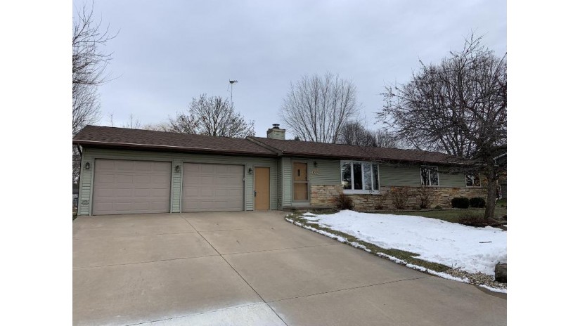 1099 E Ridlington Avenue Shawano, WI 54166-3537 by Coldwell Banker Real Estate Group $259,900
