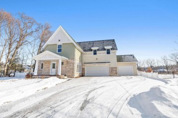 1026 Richborough Road, Howard, WI 54313